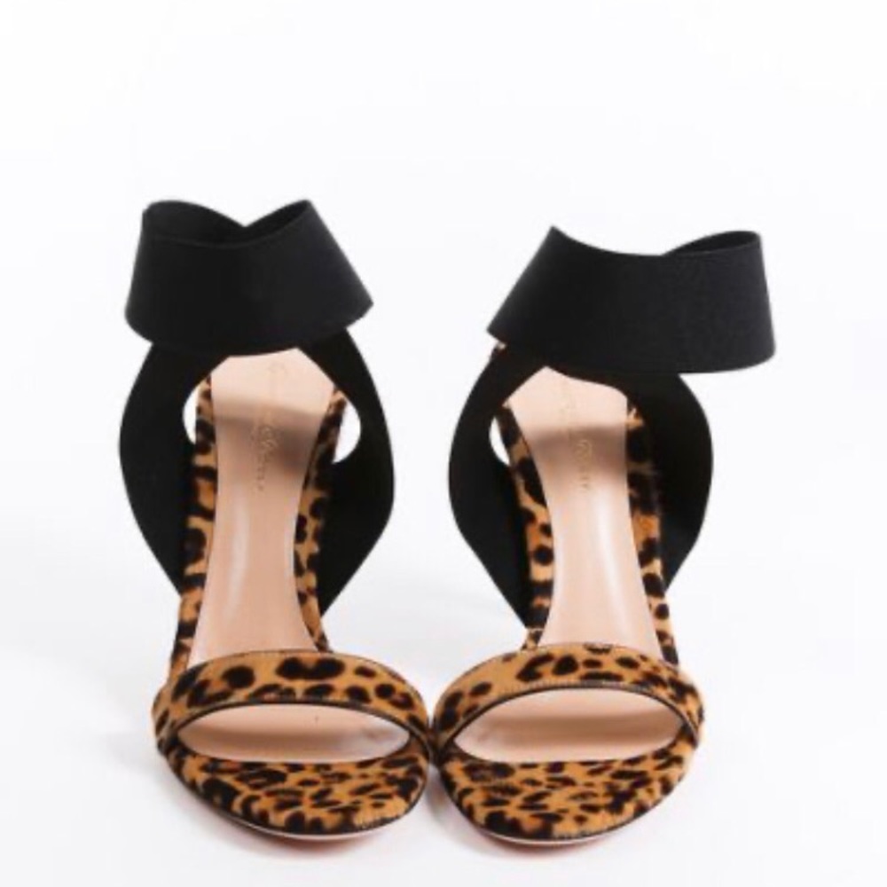Gianvito Rossi Exotic Dionne Sandal - Picture 2 of 7